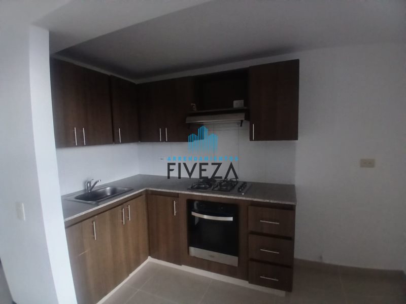 Apartamento disponible para Arriendo en Envigado con un valor de $3,060,000 código 1873