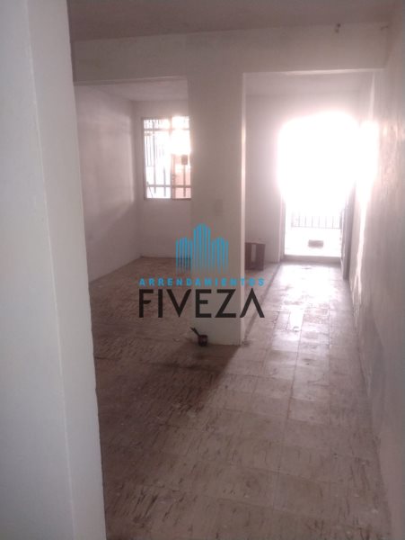 Casa-local disponible para Arriendo en Medellín Guayabal Foto numero 1